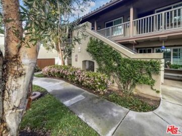 Stunning Newly Listed Mandevilla Condominium Located at 2800 Keller Drive #169