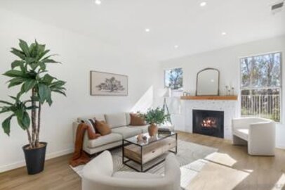 Phenomenal Sanibelle Townhouse Located at 431 Sanibelle Circle #148 was Just Sold