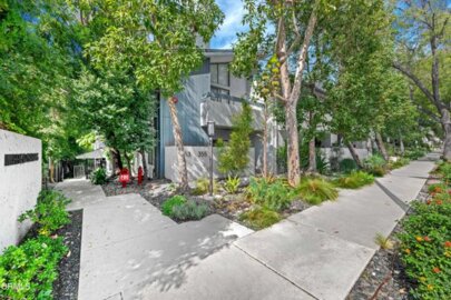 355 S Marengo Avenue #402 Photo