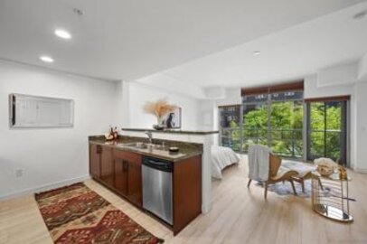 Impressive Newly Listed Park Terrace Condominium Located at 206 Park Boulevard #405