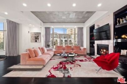 Beautiful Newly Listed The Carlyle Condominium Located at 10776 Wilshire Boulevard #403