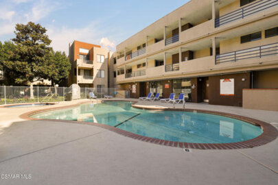 7826 Topanga Canyon Boulevard #103 Photo