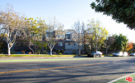 1212 Ocean Park Boulevard #16 Photo