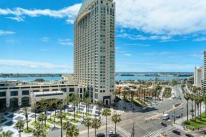 Fabulous Cityfront Terrace Condominium Located at 500 W Harbor Drive #1201 was Just Sold