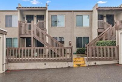 Elegant Vine Villas Condominium Located at 615 Vine Street #3 was Just Sold