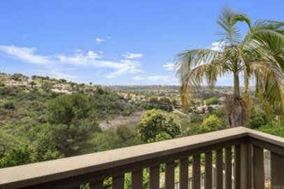 Delightful Portico Townhouse Located at 6410 Terraza Portico was Just Sold