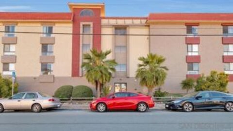 Impressive Monroe Manor Condominium Located at 3535 Monroe Avenue #6 was Just Sold