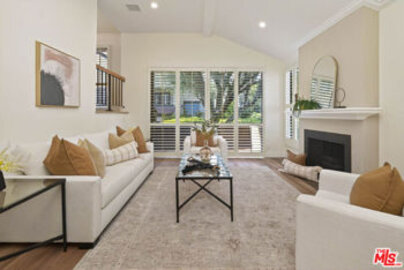 Lovely Newly Listed Warner Village Townhouse Located at 5711 Owensmouth Avenue #131