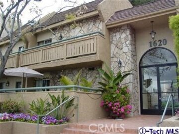 Stunning Metrowalk Townhomes Townhouse Located at 1620 N San Fernando Boulevard #12 was Just Sold