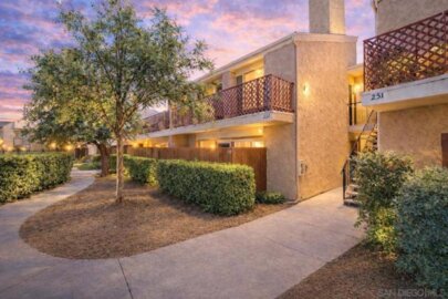 475 N Midway #152 Photo