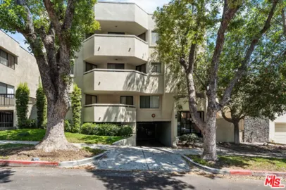554 E San Jose Avenue #203 Photo