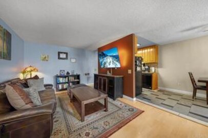 Outstanding Newly Listed Summertree Condominium Located at 3557 Kenora Drive #15