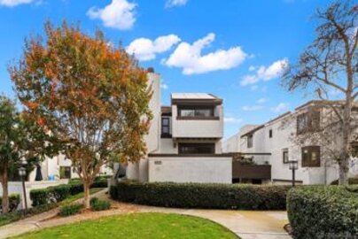 Elegant Newly Listed Sea Colony Townhouse Located at 2264 Caminito Pajarito #141