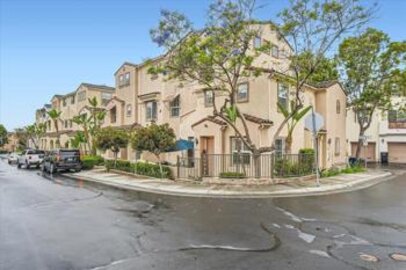 Extraordinary Newly Listed Stetson Townhouse Located at 1285 Fools Gold Way #2