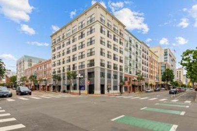 Lovely Gaslamp City Square Condominium Located at 450 J Street #4121 was Just Sold