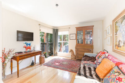 8105 Raintree Circle Photo