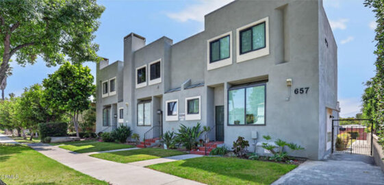 657 S Marengo Avenue #4 Photo