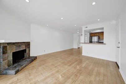 7307 Haskell Avenue #4 Photo