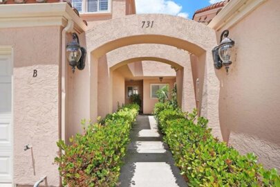731 Edgewater Drive #B Photo