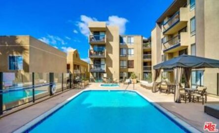 Gorgeous Newly Listed Hollywood Regis Condominium Located at 7320 Hawthorn Avenue #222