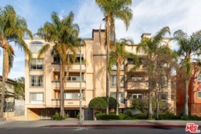 Spectacular Newly Listed 5224 Zelzah Ave Condominium Located at 5224 Zelzah Avenue #303