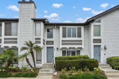 Lovely Carlsbad Crest Townhouse Located at 844 Mistletoe Lane was Just Sold