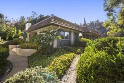Fabulous Collwood Park Condominium Located at 4622 Collwood Lane was Just Sold