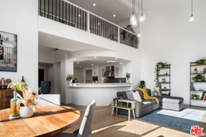 Elegant Serenade Condominium Located at 13031 Villosa Place #425 was Just Sold