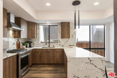 1210 N Kings Road #101 Photo