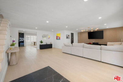 5315 Yarmouth Avenue #104 Photo