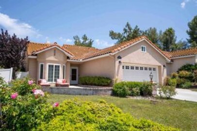 Spectacular Roripaugh Hills Single Family Residence Located at 39668 Roripaugh Road was Just Sold
