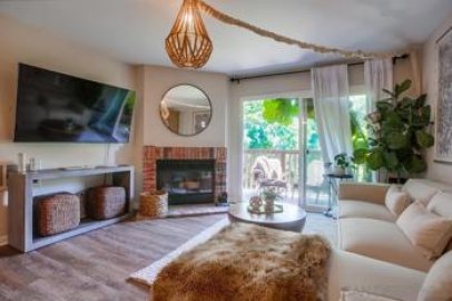 Magnificent La Costa Hills Condominium Located at 3513 Caminito Sierra #201 was Just Sold