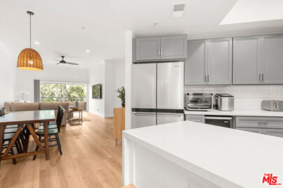 1200 Pacific Coast Highway #305 Photo