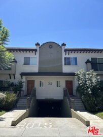 362 Salem Street #104 Photo