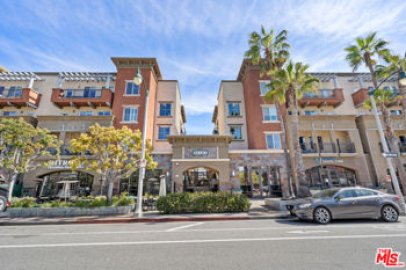 Fabulous Tempo Playa Vista Condominium Located at 6020 Seabluff Drive #124 was Just Sold