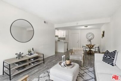 Charming Newly Listed Parc Tarzana Condominium Located at 18620 Hatteras Street #276