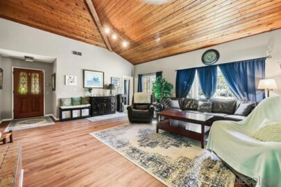 29873 Circle R Creek Lane Photo