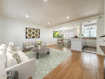 14715 Saticoy Street #8 Photo