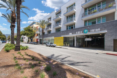 238 S Arroyo Parkway #316 Photo