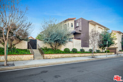 17824 Killion Street #G Photo