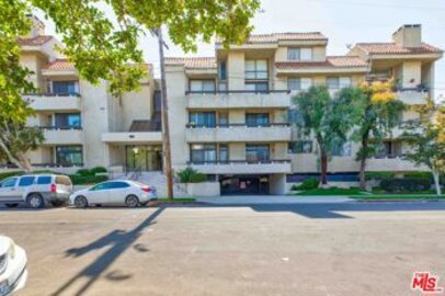 Impressive Newly Listed Encino Horizons Condominium Located at 5237 Newcastle Avenue #301