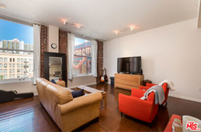 Fabulous Douglas Building Lofts Condominium Located at 257 S Spring Street #4P was Just Sold