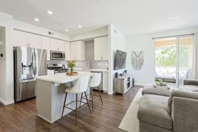 Beautiful Fairway Villas Condominium Located at 3171 Dehesa Road #3 was Just Sold
