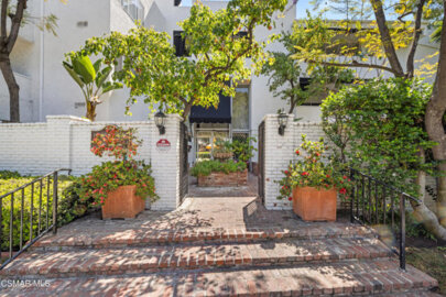 4950 Louise Avenue #301 Photo