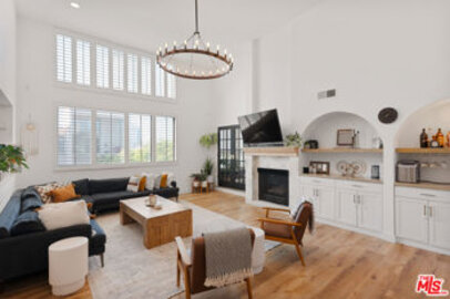 Beautiful Newly Listed Regency Condominium Located at 14521 Benefit Street #307