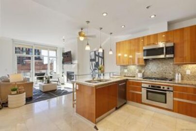 Terrific Pinnacle Condominium Located at 550 Front Street #407 was Just Sold