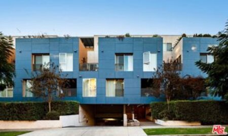 Phenomenal Newly Listed 855 Croft Condominium Located at 855 N Croft Avenue #101
