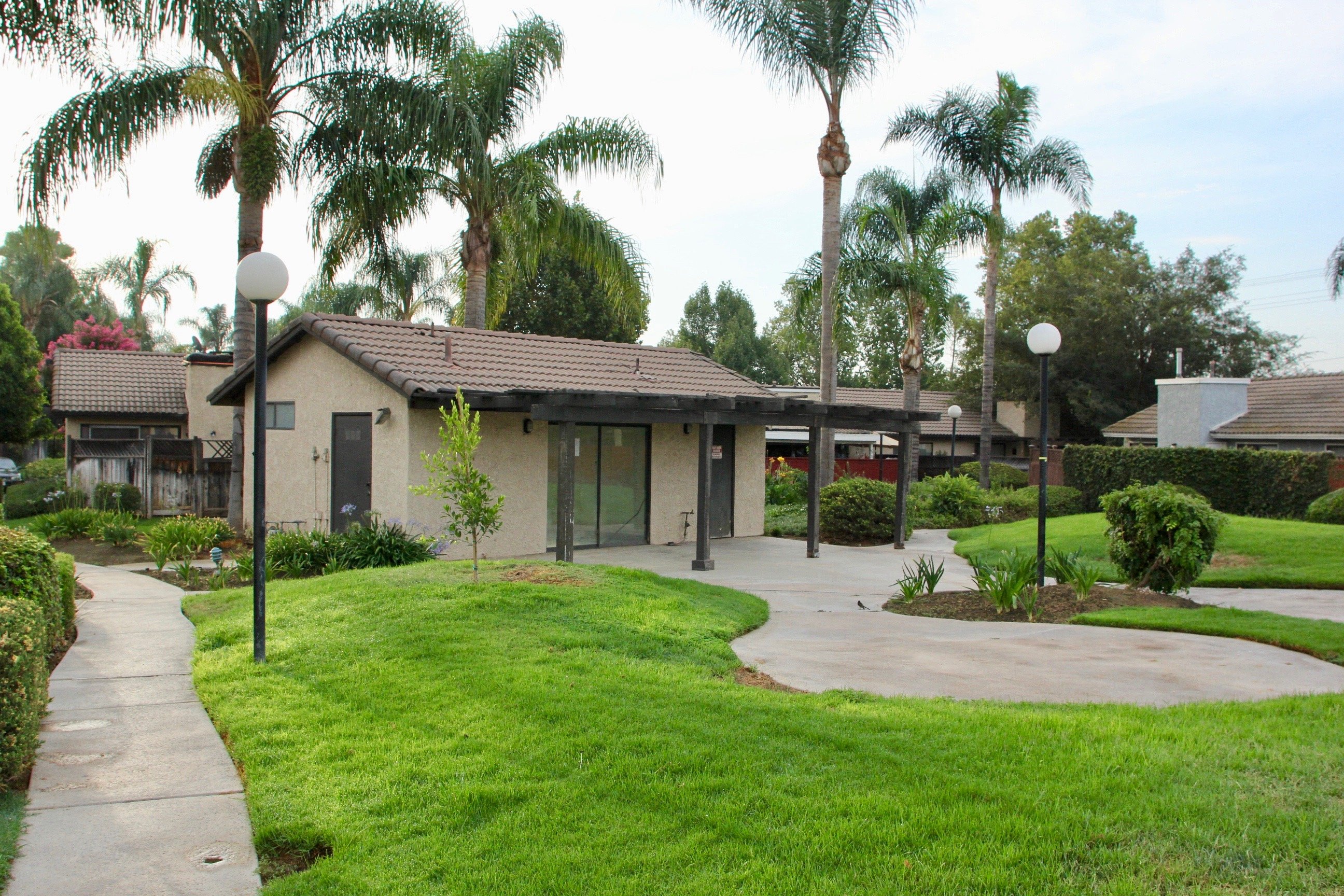 Arlington Woods Condos, Lofts & Townhomes For Sale Arlington Woods