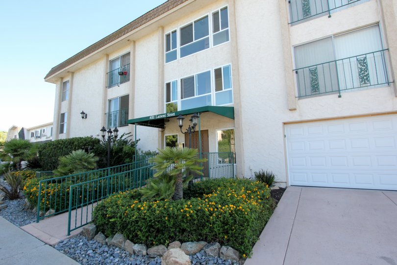 Fortuna on Lamont Pacific Beach