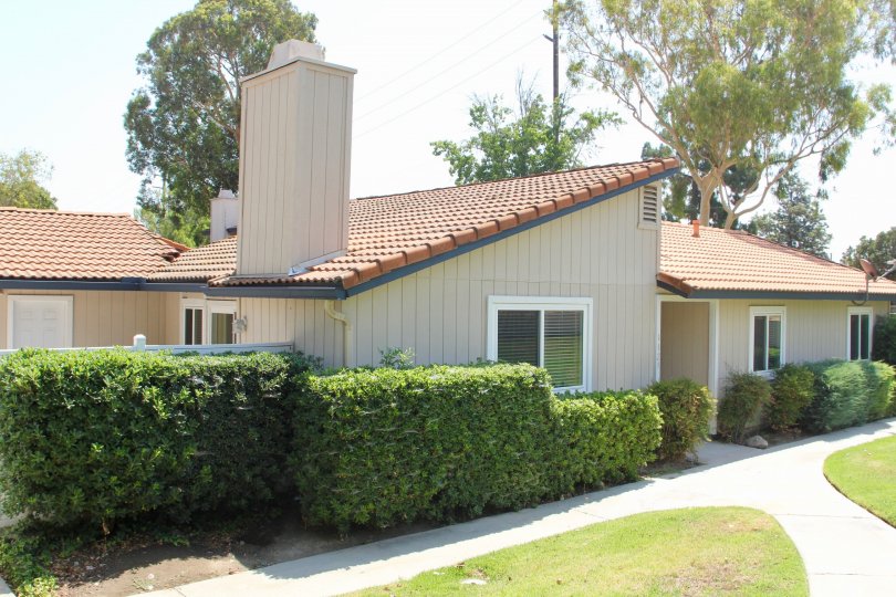 superb cottage styled bungalows ta Village Grow Cluster, Corona, California